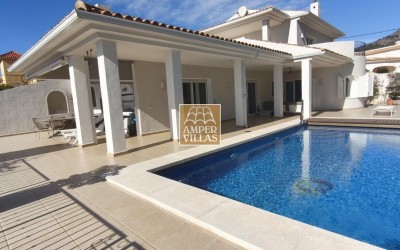 Encantadora y confortable villa en Santa Clara.